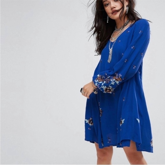 Free People Dress Embroidered size XS opening on back - Picture 1 of 10
